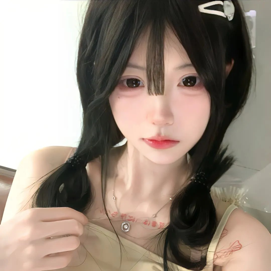 女子公寓海报