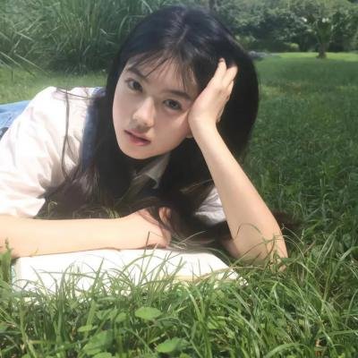 怦然心动的小姐姐第一季海报