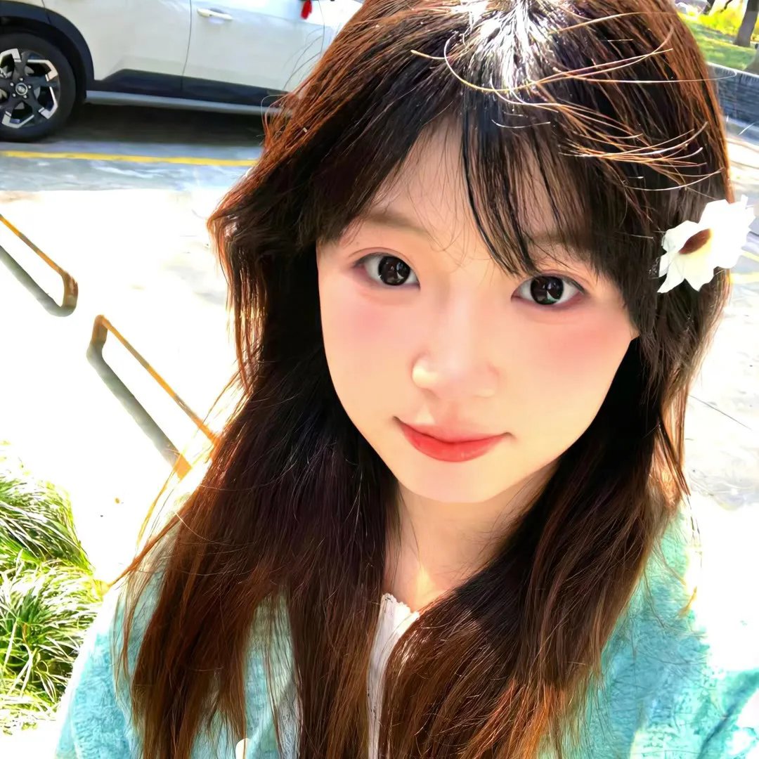 古墓丽影海报